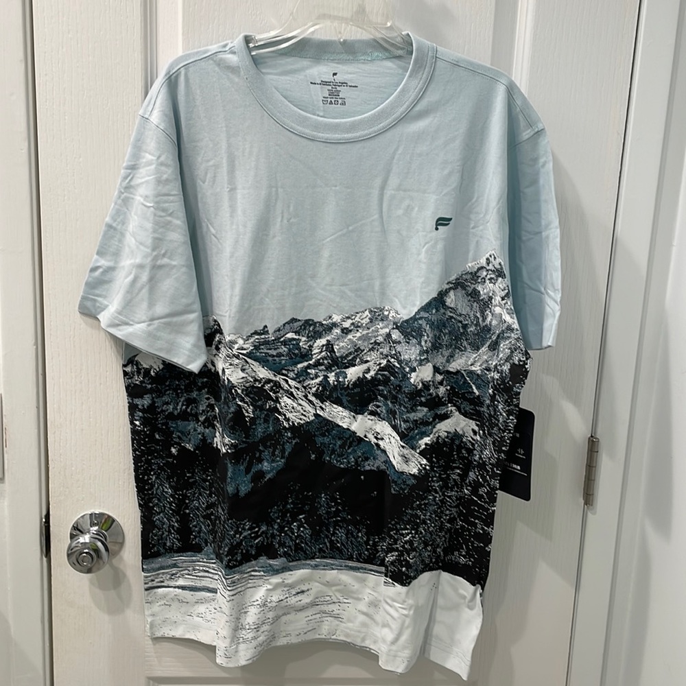 Fabletics Men's Graphic Tee Shirt Size L